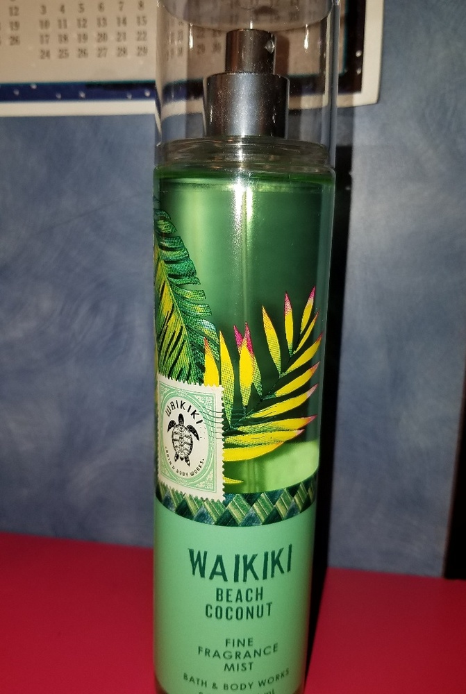 Bath & Body Works and VS PINK Spray